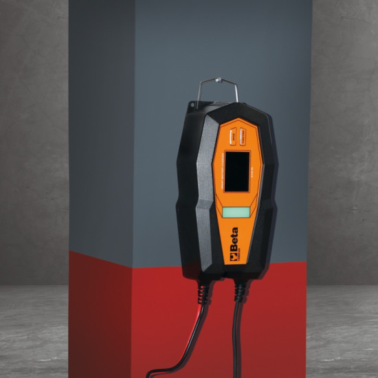 Електронно многофункционално зарядно устройство за батерии, 6-12V 1498H/4A Електронно многофункционално зарядно устройство за батерии, 6-12V 1498H/4A